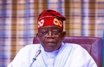 Culture: Time not to disengage the feeding bottle