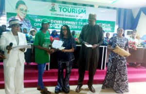 EcoGenesis Incubator Series: FG trains 40 youth in Epe to be tour guides